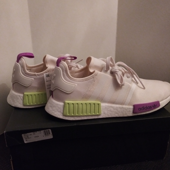 Adidas Sneakers - Picture 2 of 6